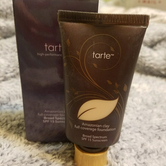 tarte Other - Tarte Foundation 💕